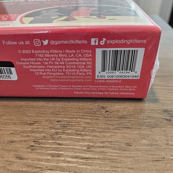 Hand to Hand Wombat Game Party Funny Group Game Night Family Building Deception - Picture 6 of 8